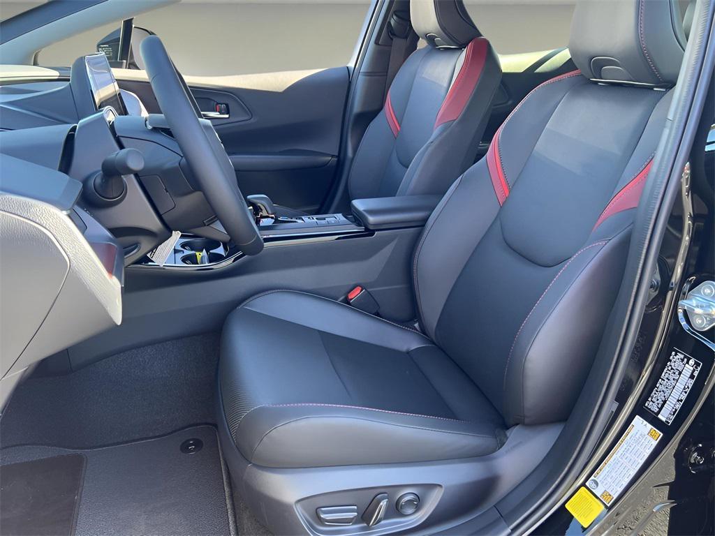 new 2026 Toyota Prius Plug-In Hybrid car, priced at $38,264