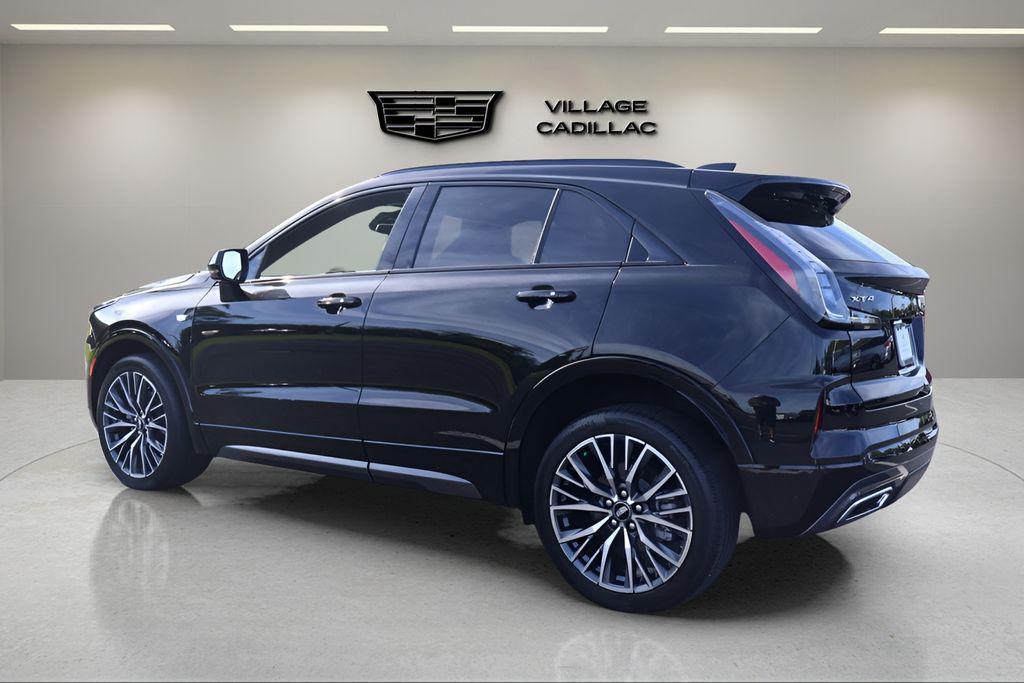 used 2024 Cadillac XT4 car, priced at $35,993