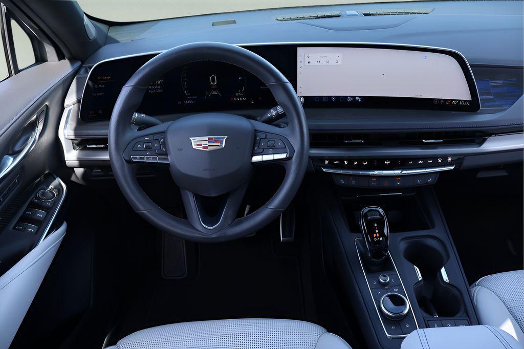 used 2024 Cadillac XT4 car, priced at $35,993