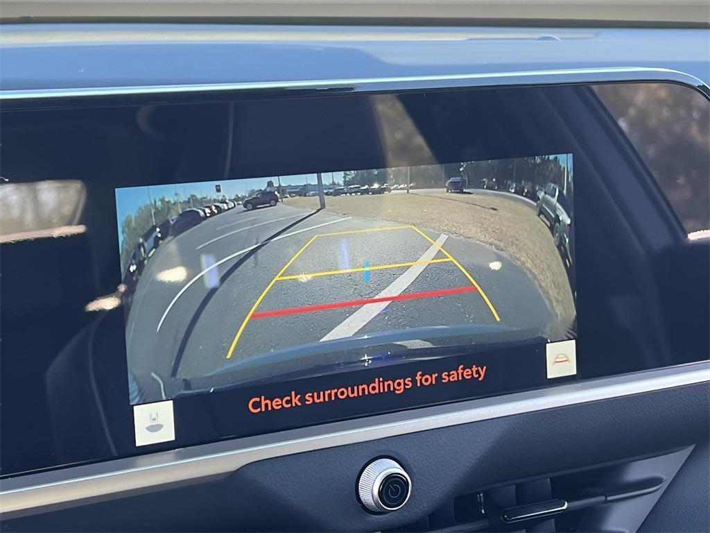 used 2025 Toyota Crown car, priced at $38,792