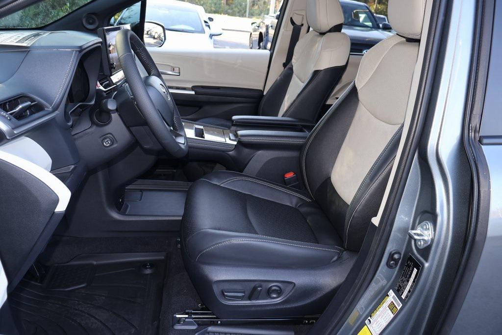 new 2026 Toyota Sienna car, priced at $60,441