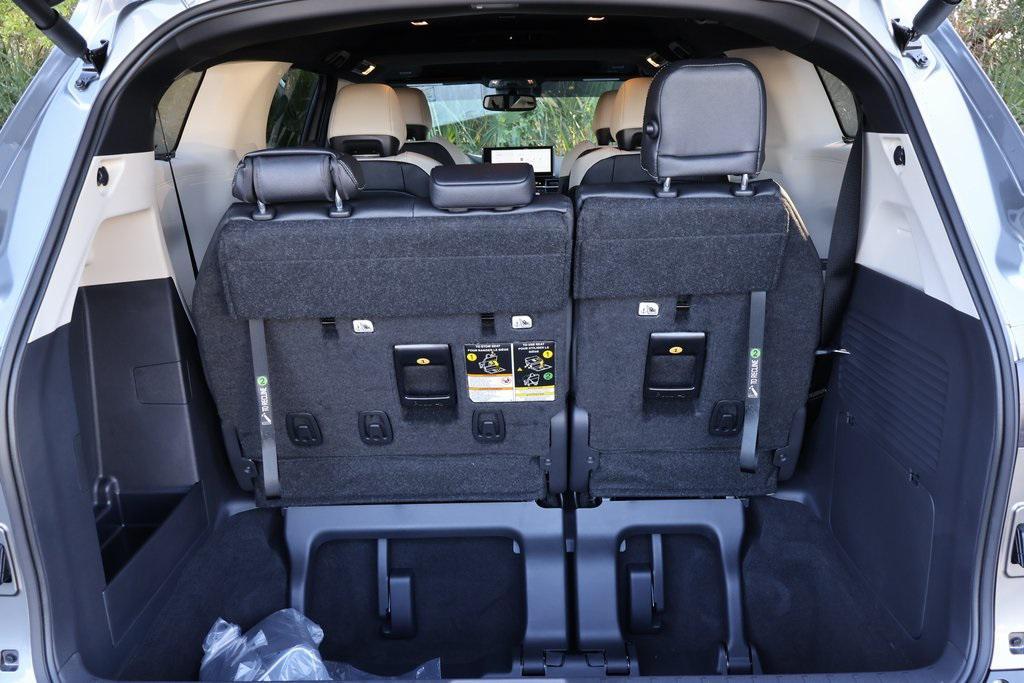 new 2026 Toyota Sienna car, priced at $60,441