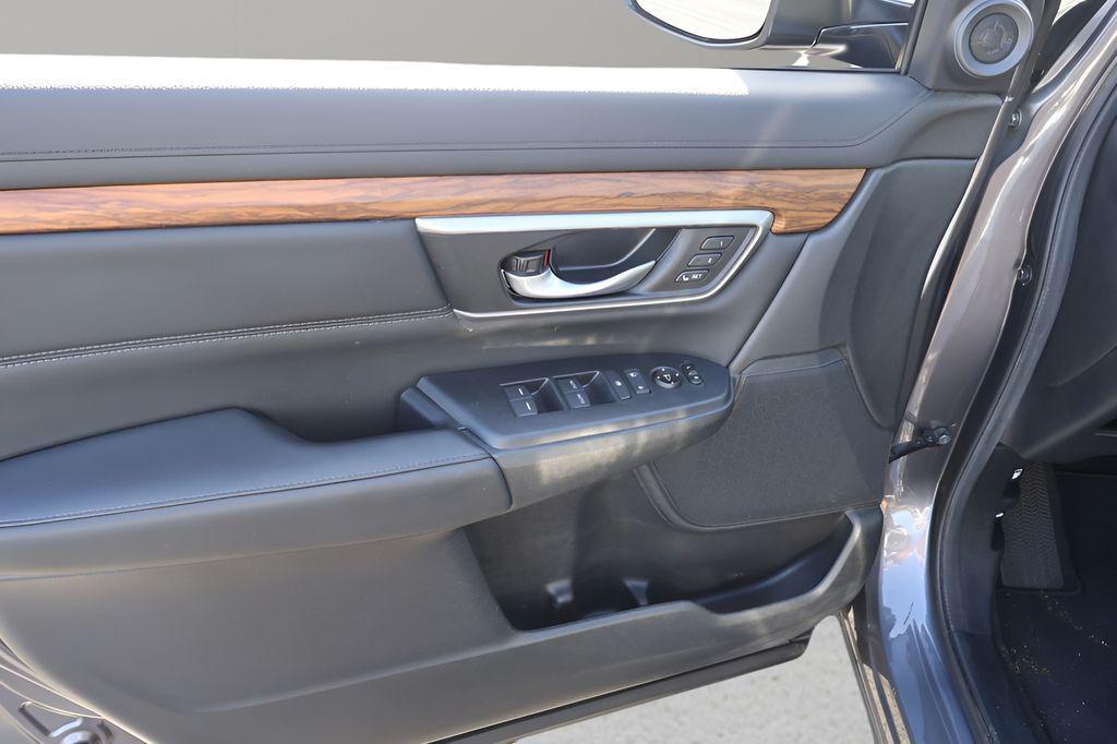 used 2020 Honda CR-V Hybrid car, priced at $22,992