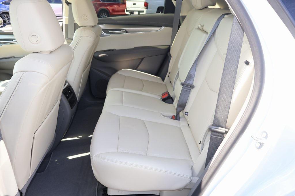 new 2026 Cadillac XT5 car, priced at $58,195