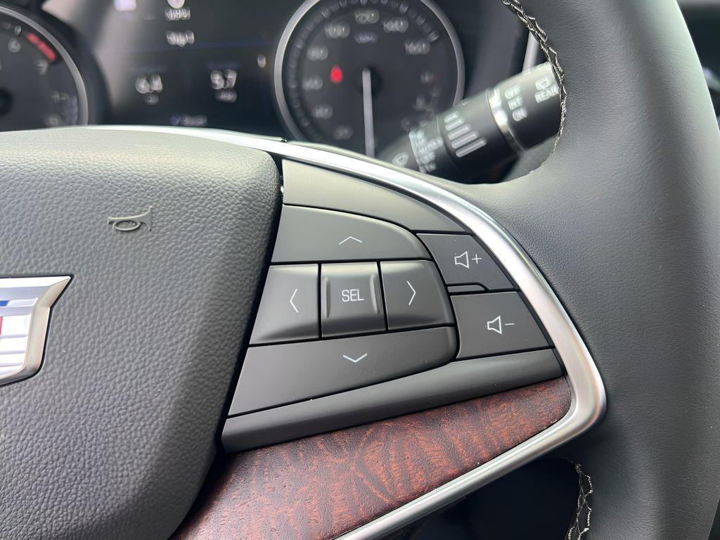 new 2026 Cadillac XT5 car, priced at $57,189