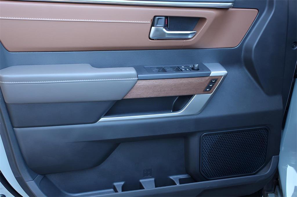 new 2025 Toyota Tundra Hybrid car, priced at $73,607