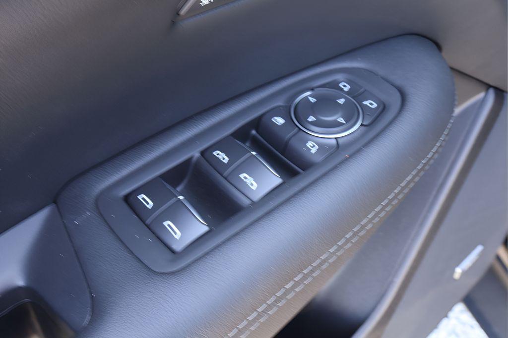 new 2026 Cadillac XT5 car, priced at $69,839