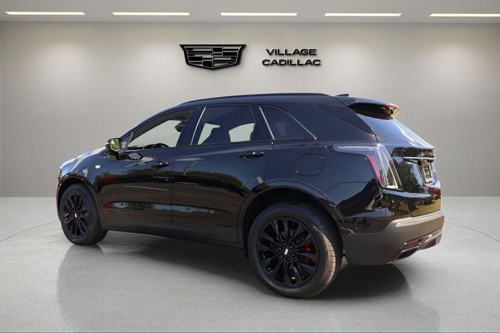 new 2026 Cadillac XT5 car, priced at $69,839