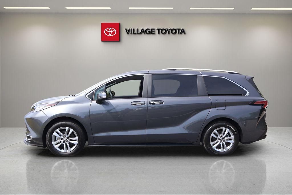 used 2025 Toyota Sienna car, priced at $50,692