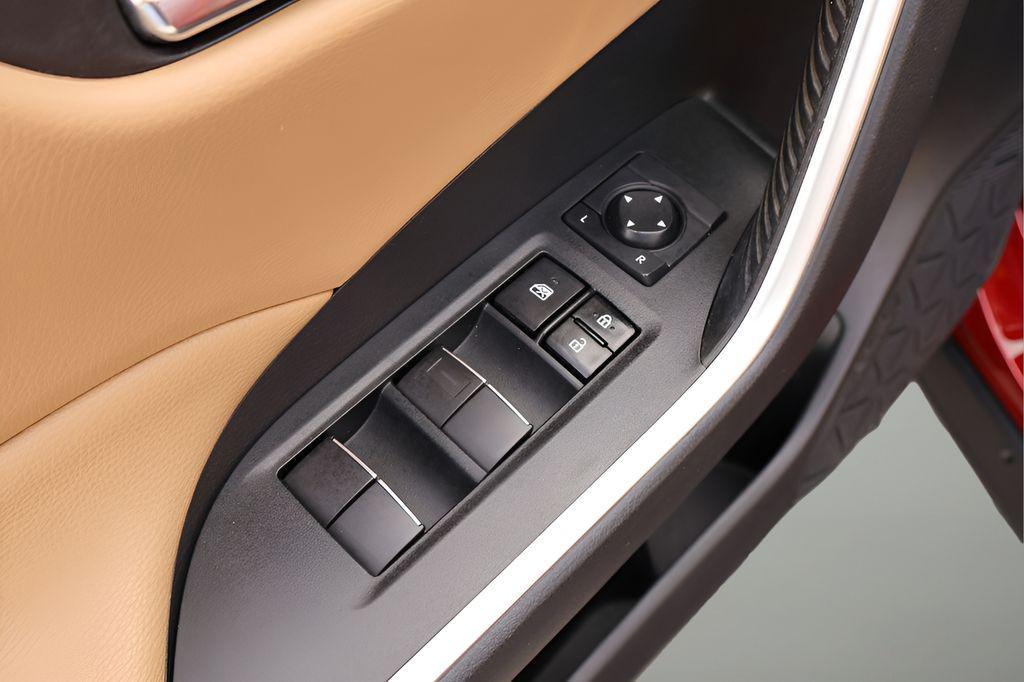 used 2021 Toyota RAV4 Hybrid car, priced at $28,991