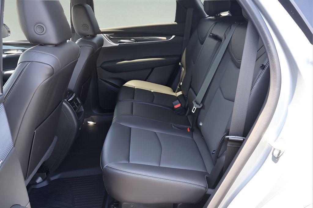 new 2026 Cadillac XT5 car, priced at $69,964