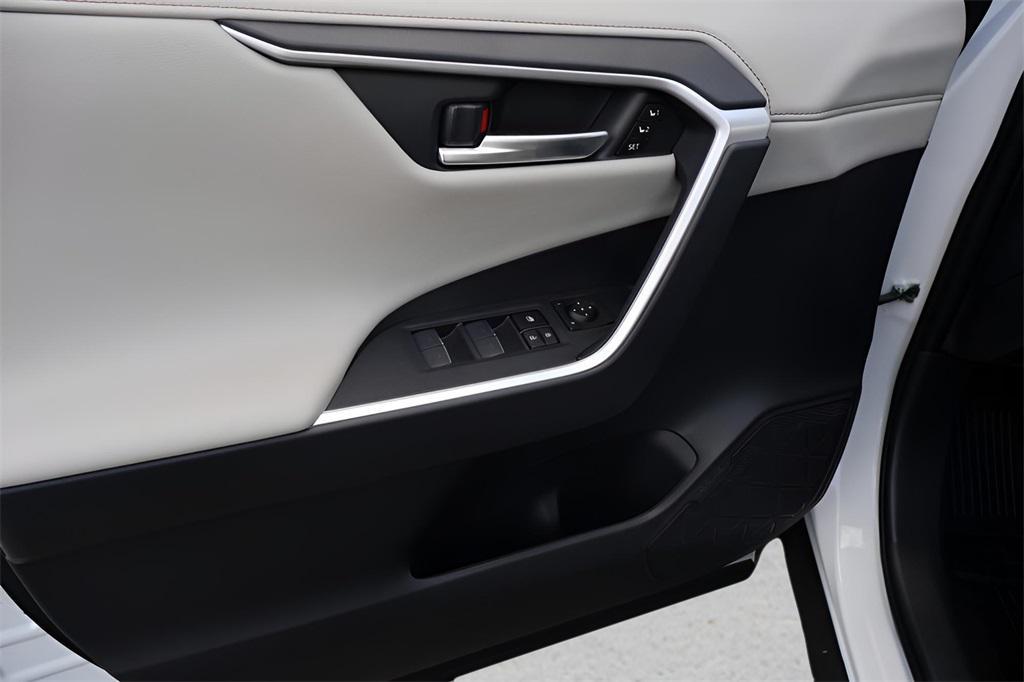 new 2025 Toyota RAV4 Hybrid car, priced at $45,987