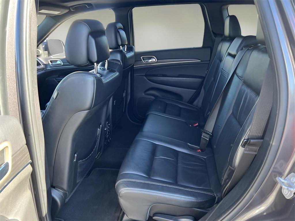 used 2015 Jeep Grand Cherokee car, priced at $11,491