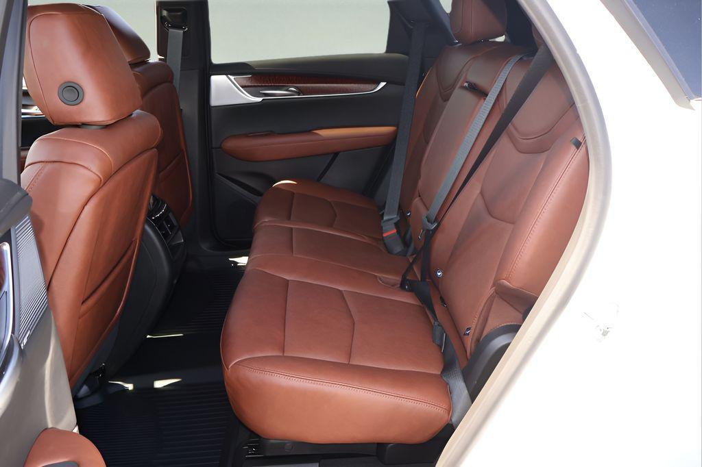 new 2026 Cadillac XT5 car, priced at $64,989