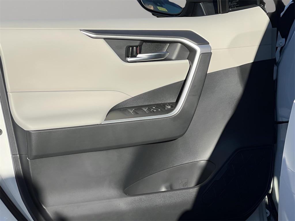 new 2025 Toyota RAV4 car, priced at $36,344