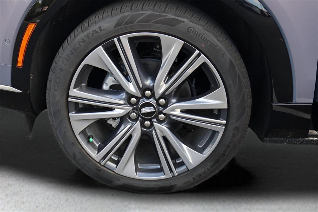 new 2025 Cadillac OPTIQ car, priced at $60,394