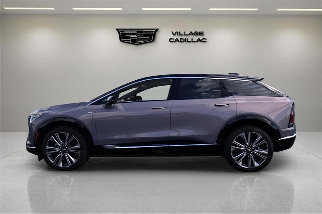 new 2025 Cadillac OPTIQ car, priced at $60,394