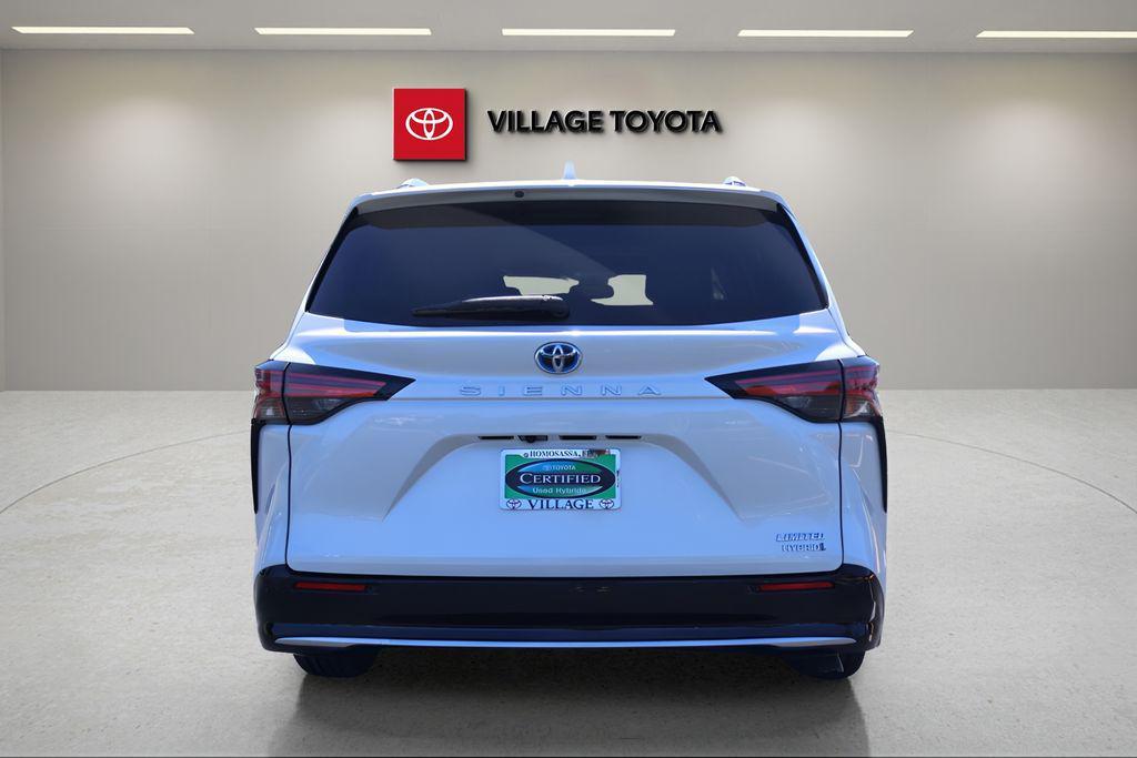 used 2021 Toyota Sienna car, priced at $42,391
