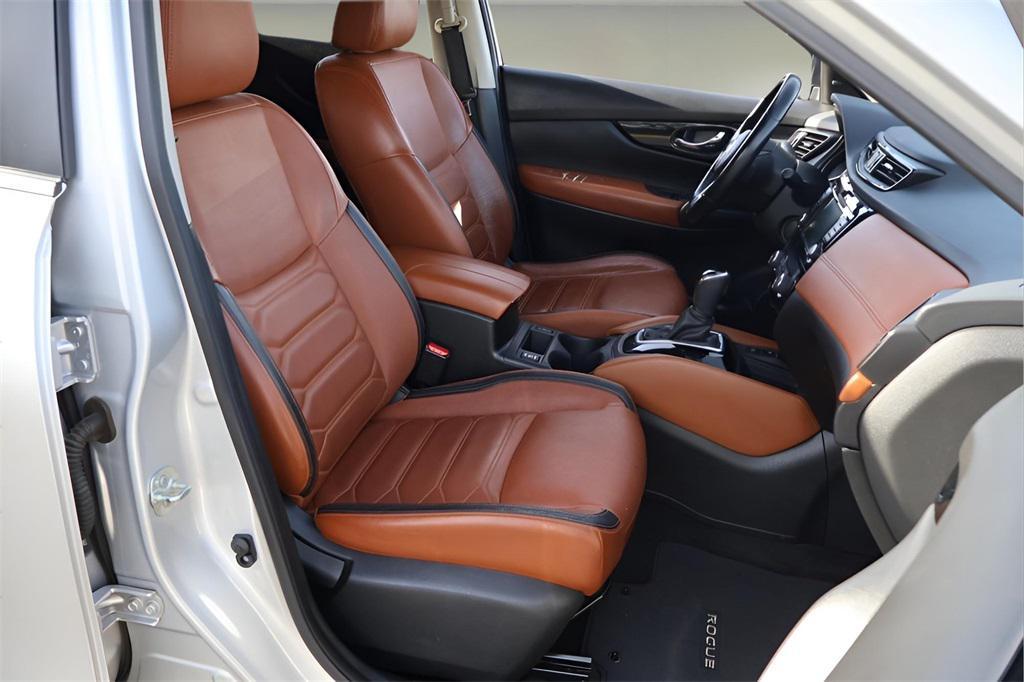 used 2018 Nissan Rogue car, priced at $10,491