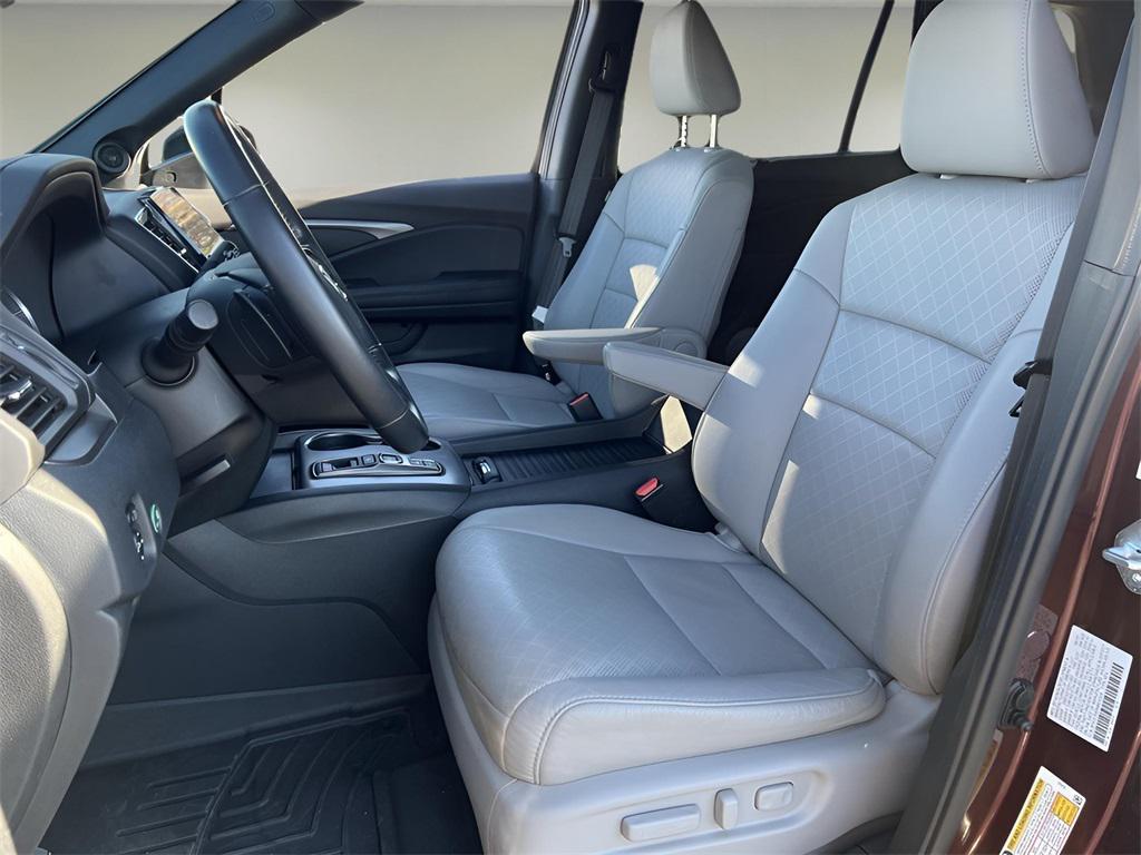 used 2021 Honda Passport car, priced at $22,991