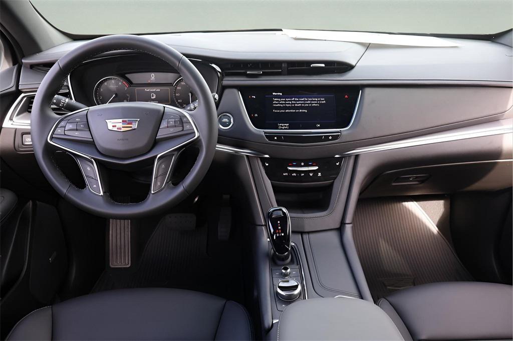 new 2026 Cadillac XT5 car, priced at $47,810