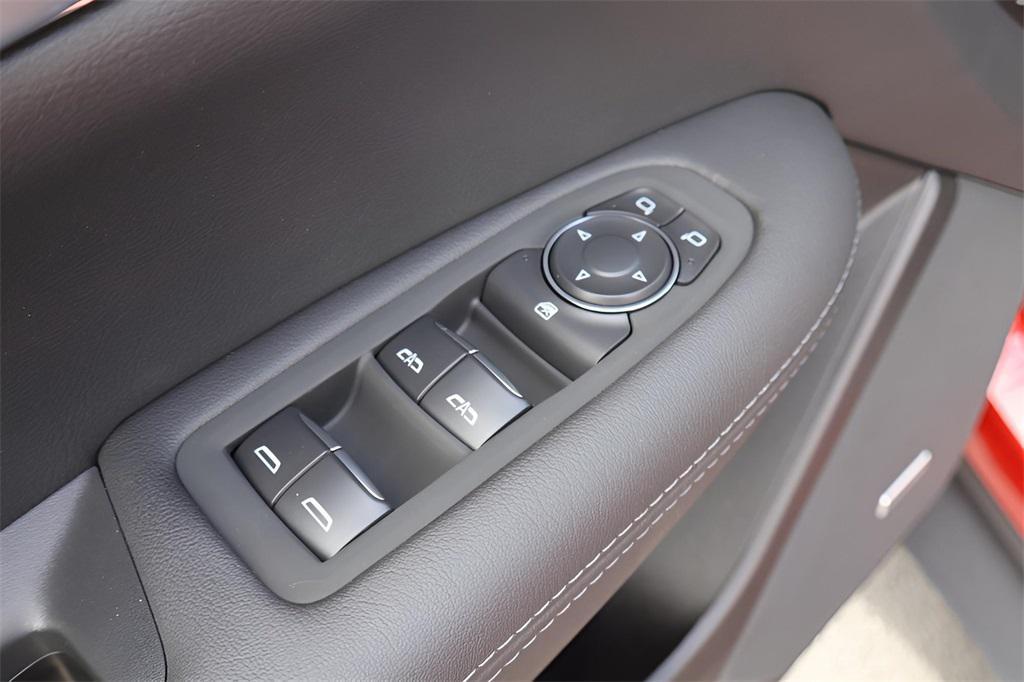 new 2026 Cadillac XT5 car, priced at $47,810