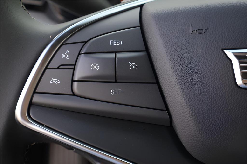 new 2026 Cadillac XT5 car, priced at $47,810