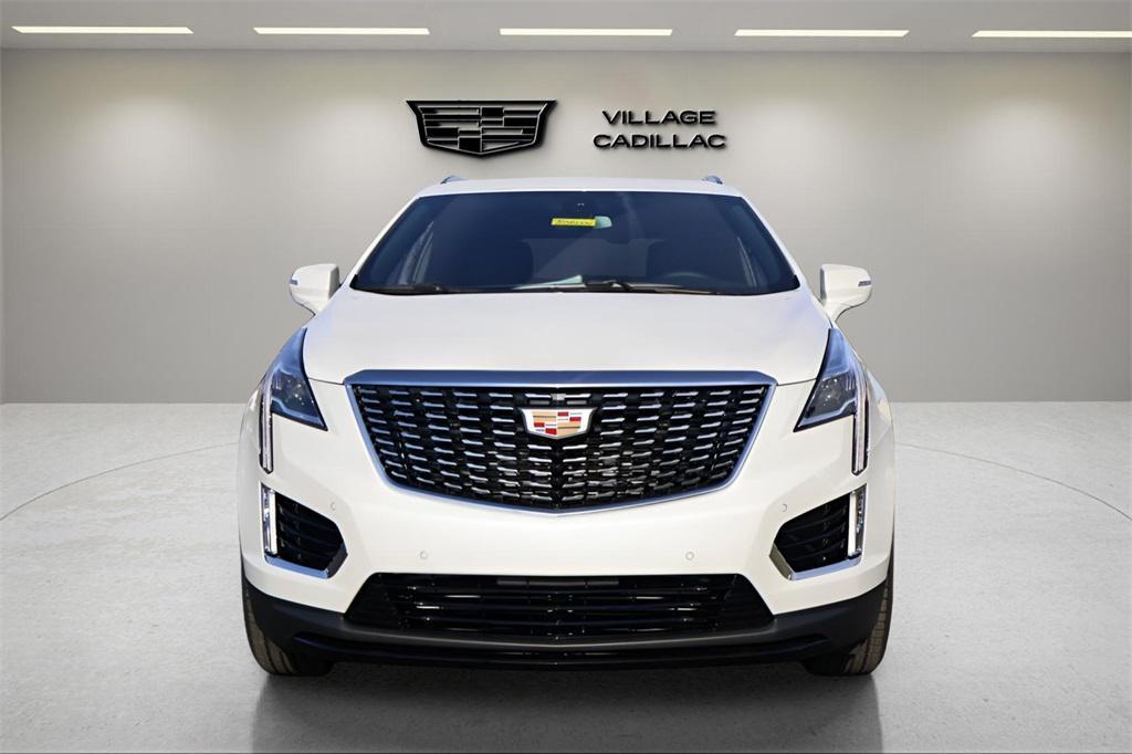 new 2026 Cadillac XT5 car, priced at $47,329