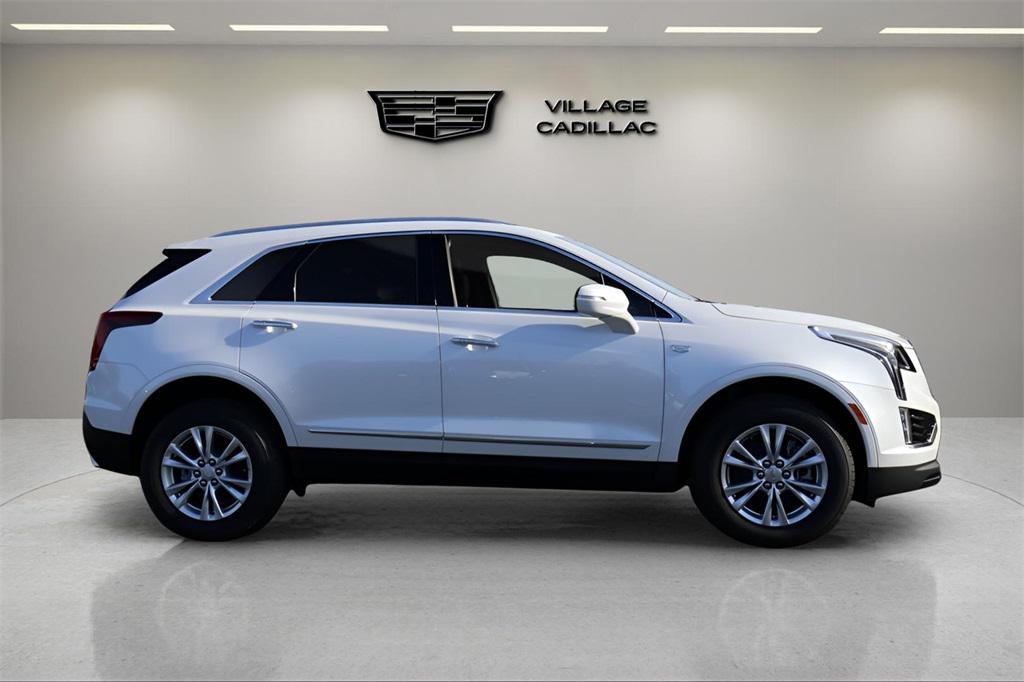 new 2026 Cadillac XT5 car, priced at $47,329