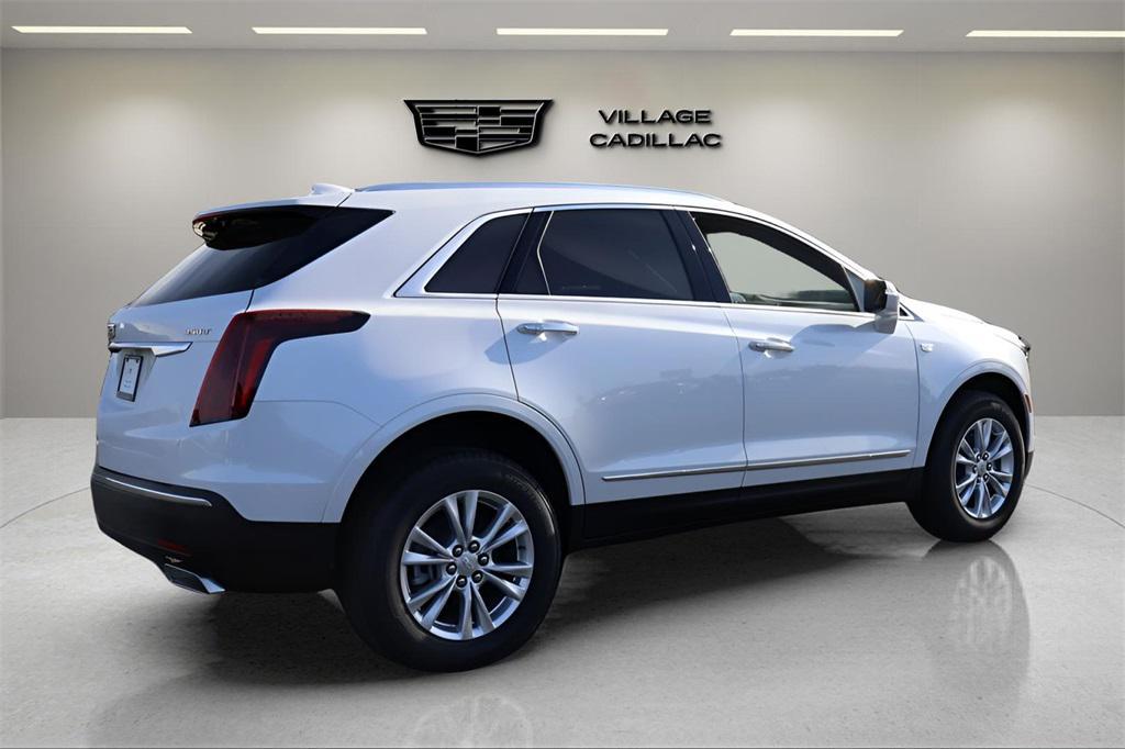 new 2026 Cadillac XT5 car, priced at $47,329