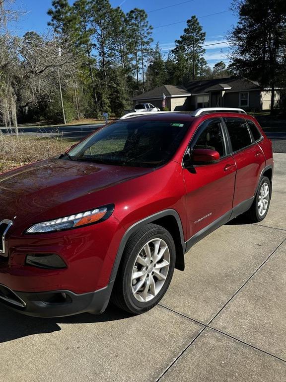 used 2015 Jeep Cherokee car, priced at $10,791