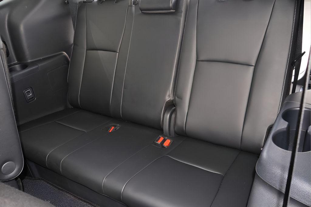 used 2024 Toyota Highlander Hybrid car, priced at $48,292