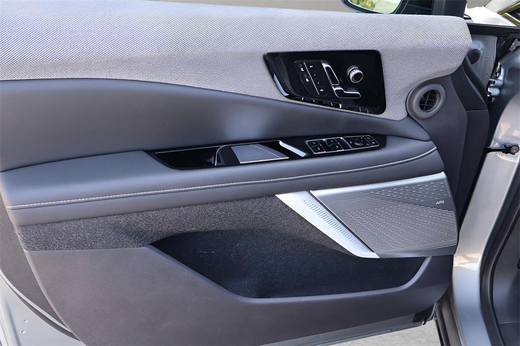 new 2025 Cadillac OPTIQ car, priced at $53,215