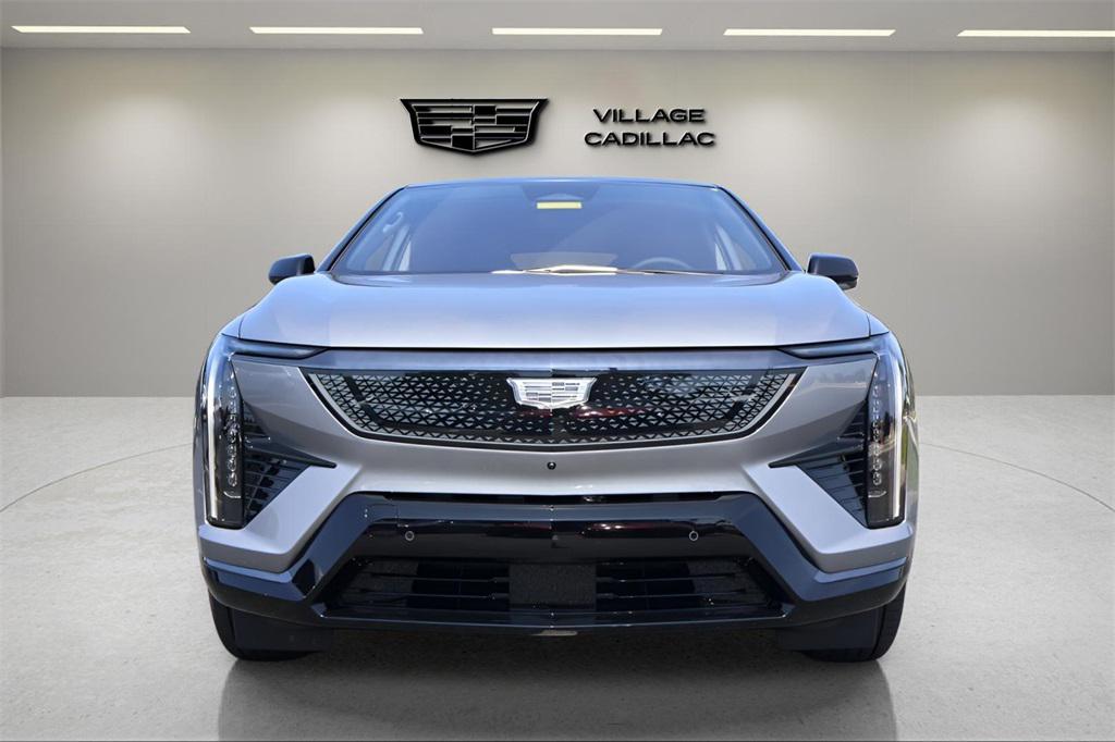 new 2025 Cadillac OPTIQ car, priced at $53,215