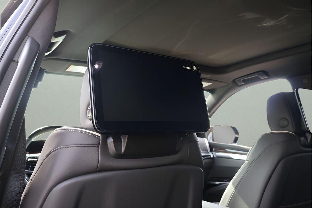 new 2026 Cadillac Escalade car, priced at $118,640