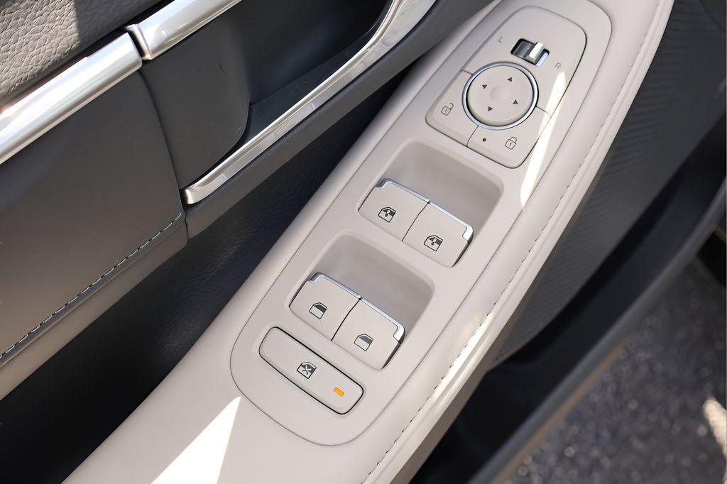 used 2022 Hyundai Sonata car, priced at $17,992