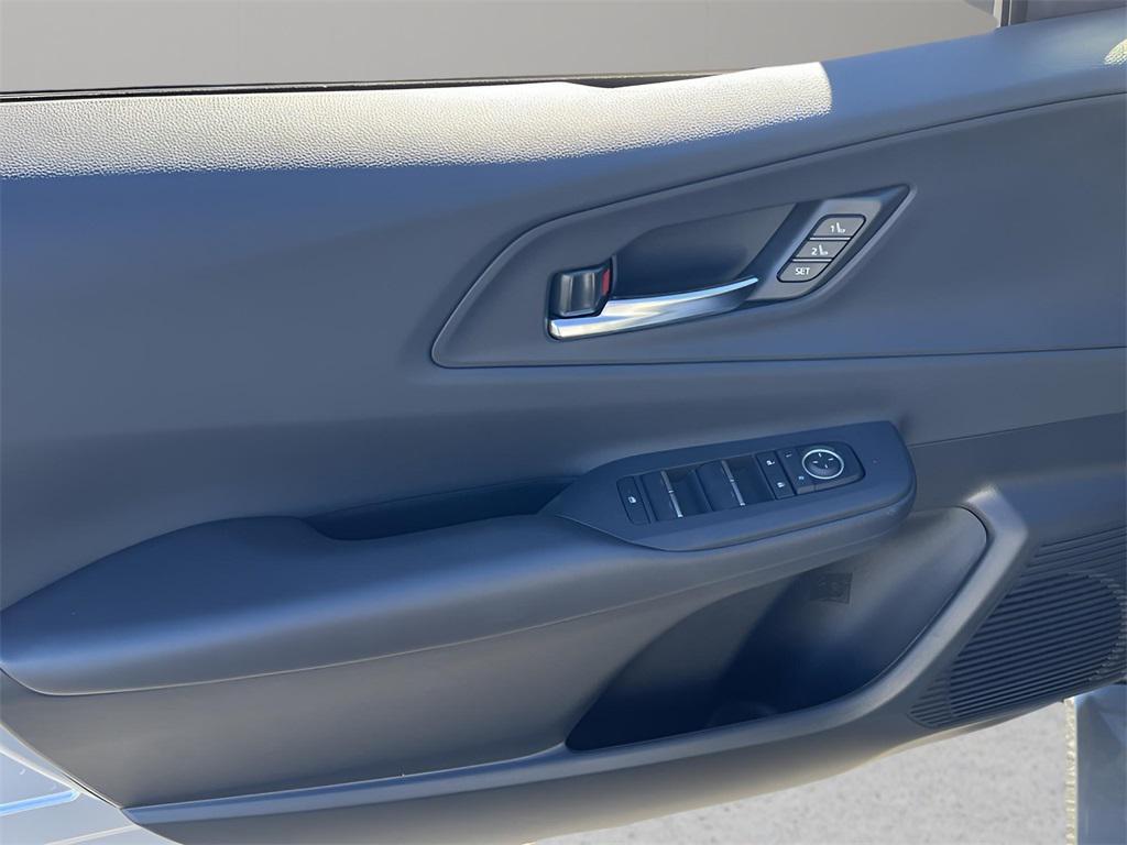 new 2026 Toyota Prius Plug-In Hybrid car, priced at $43,344