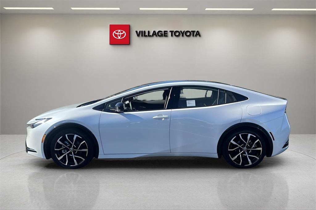 new 2026 Toyota Prius Plug-In Hybrid car, priced at $40,624