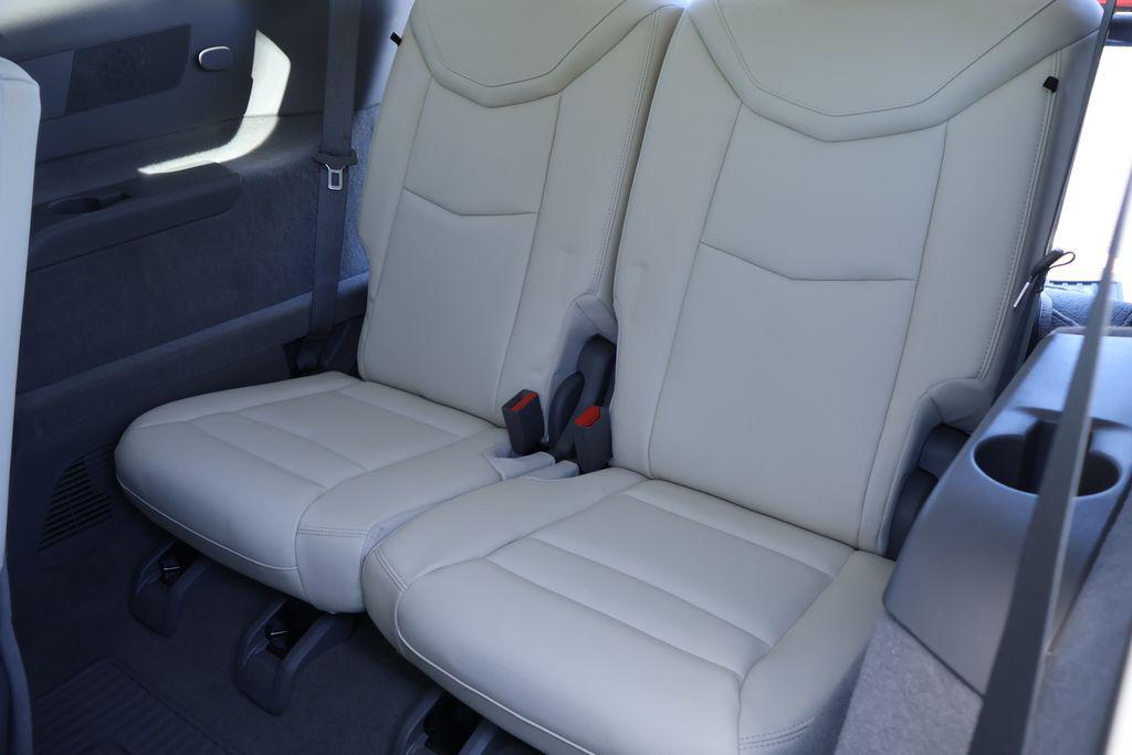 used 2025 Cadillac XT6 car, priced at $44,991