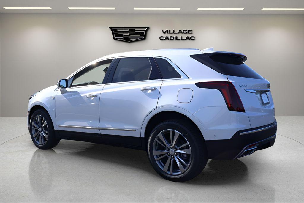new 2026 Cadillac XT5 car, priced at $60,595
