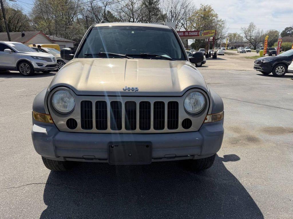 used 2005 Jeep Liberty car, priced at $5,495