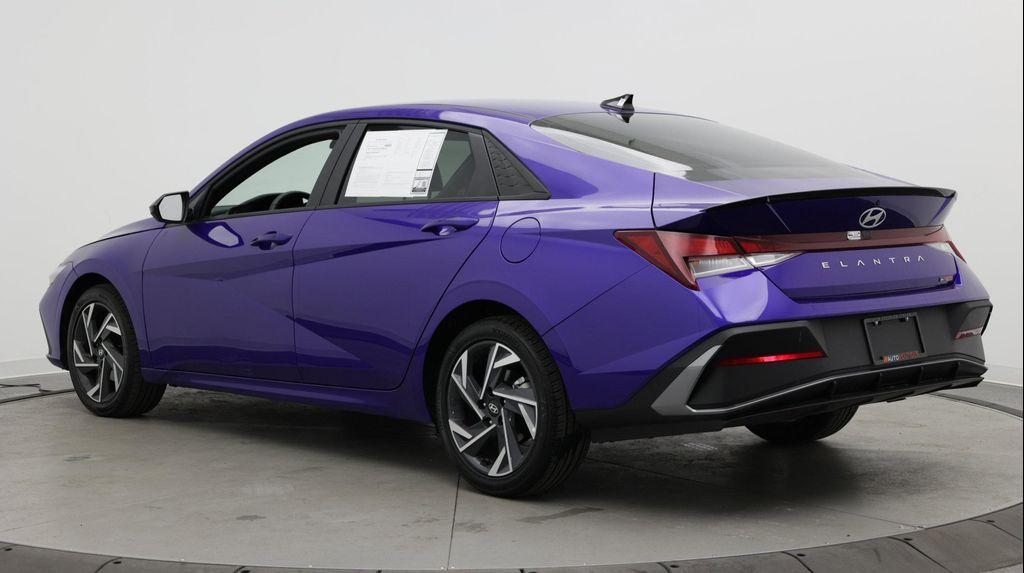 used 2025 Hyundai Elantra car, priced at $22,095