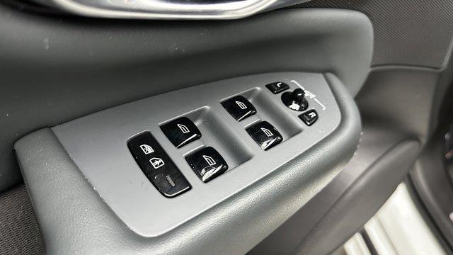 used 2022 Volvo XC90 car, priced at $28,500