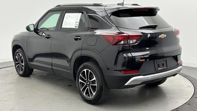 used 2025 Chevrolet TrailBlazer car, priced at $18,500