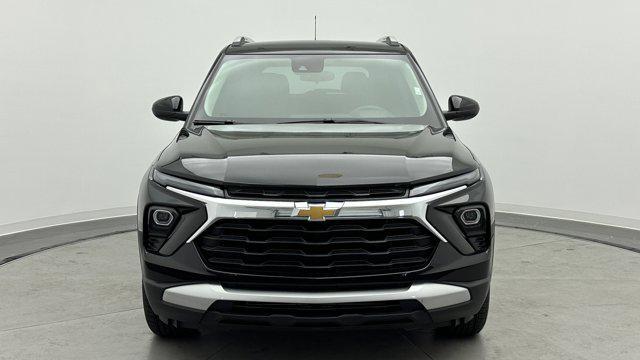 used 2025 Chevrolet TrailBlazer car, priced at $18,500