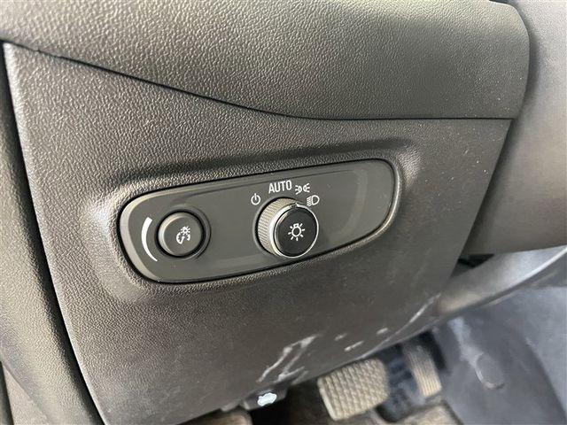 used 2023 Chevrolet Equinox car, priced at $17,395