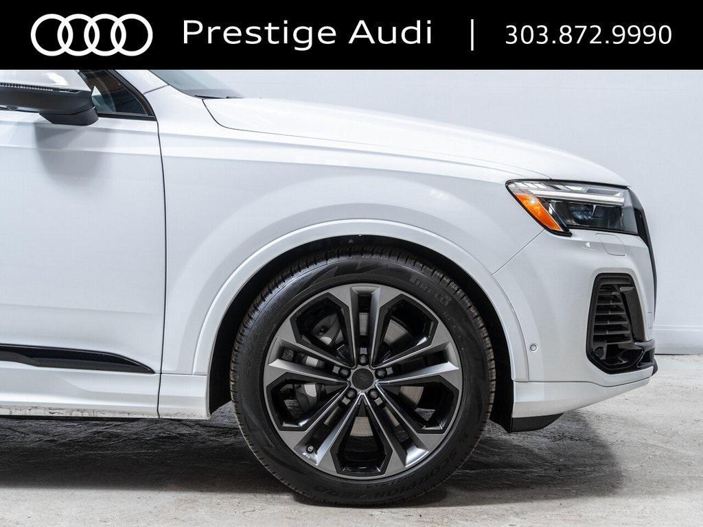 new 2026 Audi Q7 car, priced at $79,804