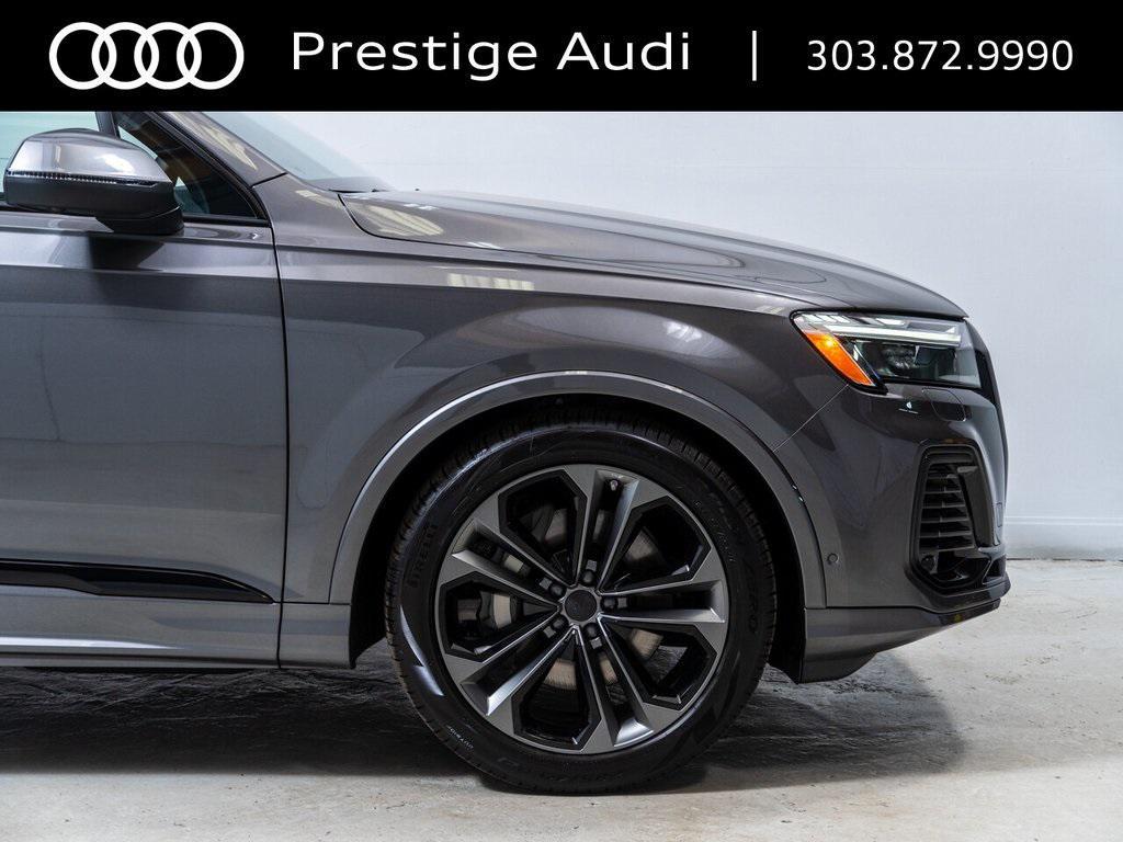 new 2026 Audi Q7 car, priced at $79,804