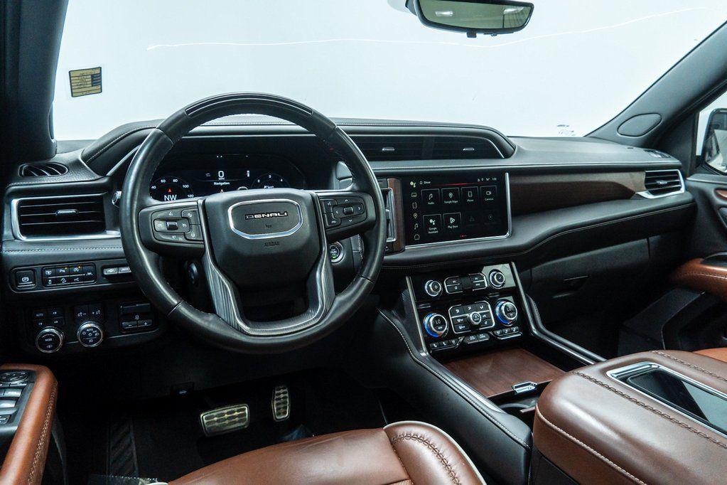 used 2024 GMC Yukon XL car, priced at $80,992