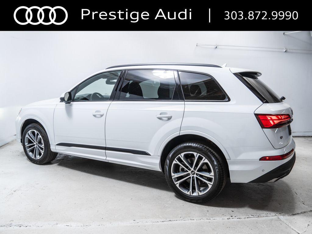 new 2026 Audi Q7 car, priced at $68,094
